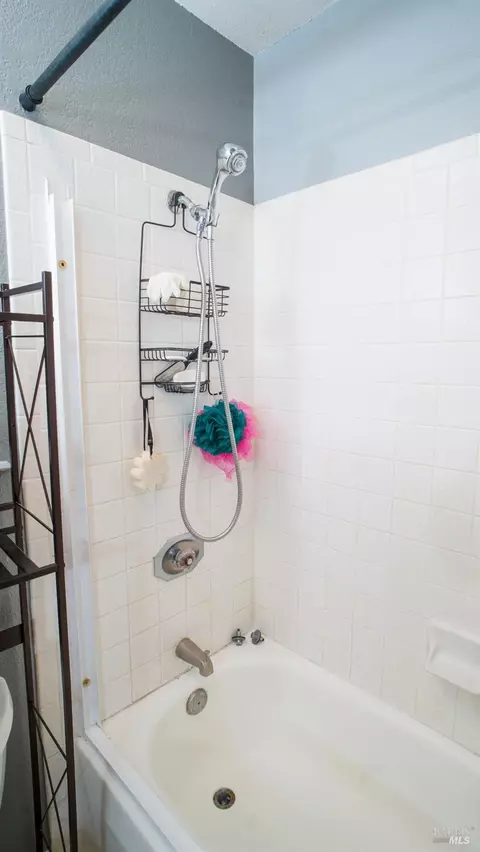 117 Los Robles Ave, Windsor, CA 95492 photo 43