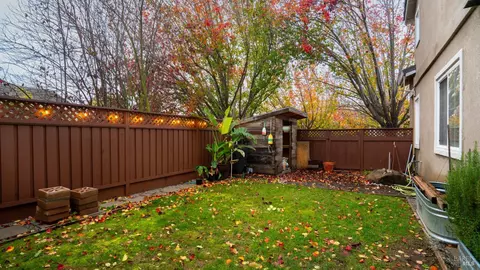 246 Windsor Dr, Petaluma, CA 94952 photo 35