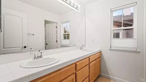 246 Windsor Dr, Petaluma, CA 94952 photo 25