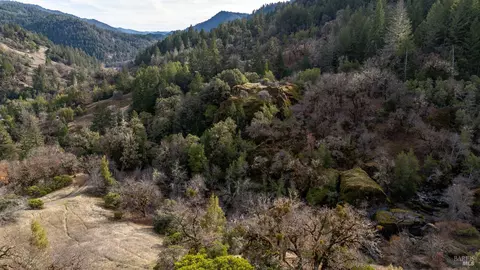 35580 N Highway 101, Willits, CA 95490 photo 17