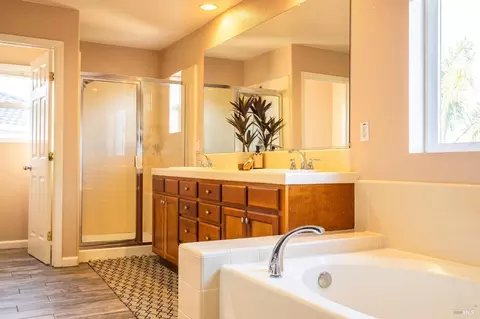 3915 Glacier Ct, Vallejo, CA 94591 photo 35