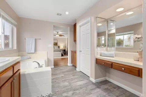3915 Glacier Ct, Vallejo, CA 94591 photo 36