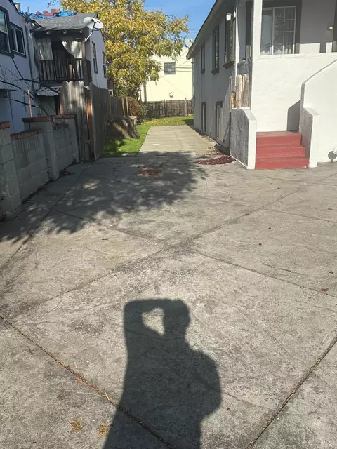 1048 Alabama St, Vallejo, CA 94590 photo 4