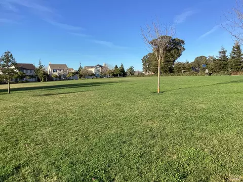 1101 Flagship Dr, Vallejo, CA 94592 photo 8