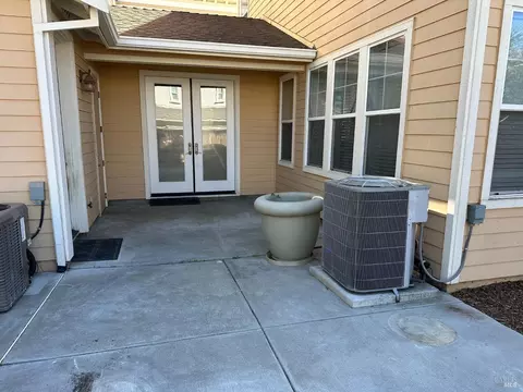 1101 Flagship Dr, Vallejo, CA 94592 photo 6