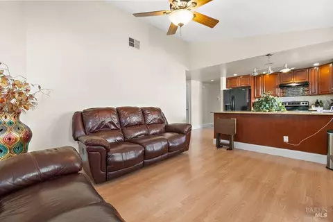 311 Seahorse Dr, Vallejo, CA 94591 photo 14