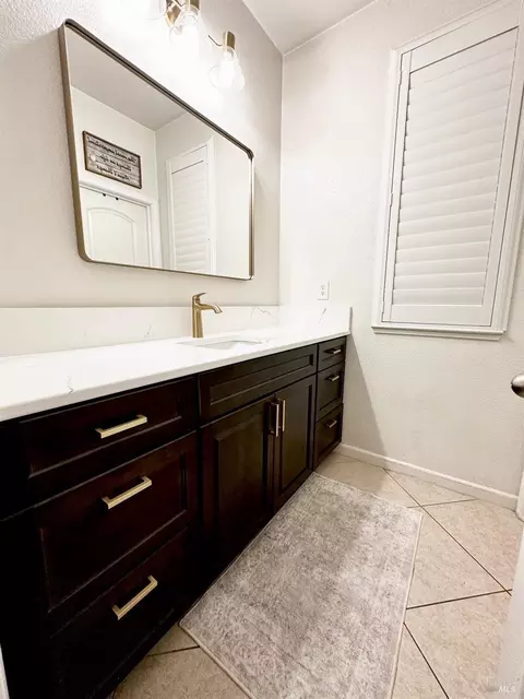 7030 Westminster Ct, Vacaville, CA 95687 photo 14