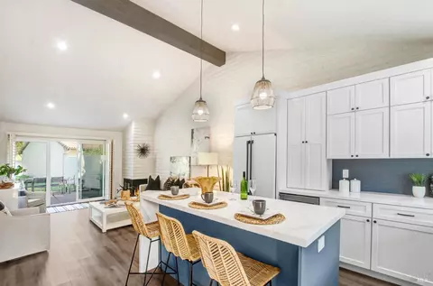88 Fairways Dr, Napa, CA 94558