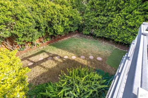 Exterior - 422 Nut Tree Rd, Vacaville, CA 95687 photo 17 of 19