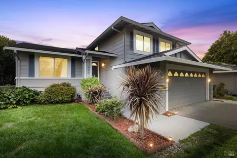 422 Nut Tree Rd, Vacaville, CA 95687