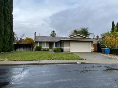 686 Sereno Dr, Vacaville, CA 95687 photo 23