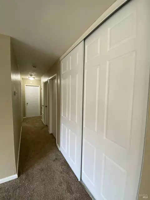 686 Sereno Dr, Vacaville, CA 95687 photo 10