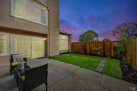 27665 Eucalyptus Ct, Hayward, CA 94544 photo 11