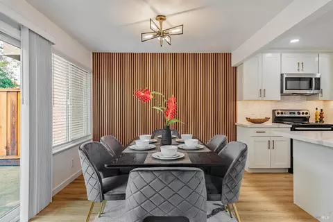 27665 Eucalyptus Ct, Hayward, CA 94544 photo 3