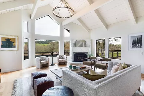 2725 Keiser Rd, Kenwood, CA 95452