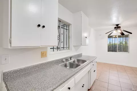 Kitchen - 730 Stella St, Vallejo, CA 94589 photo 2 of 6