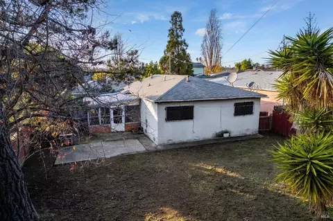 Exterior - 730 Stella St, Vallejo, CA 94589 photo 17 of 19