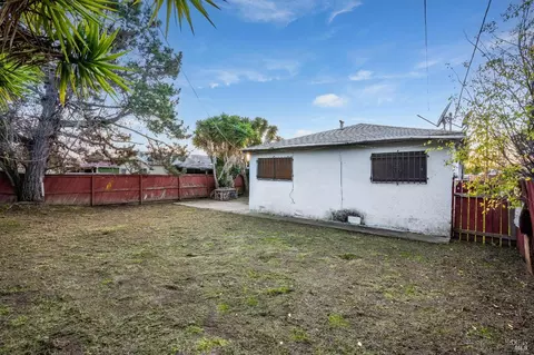 Exterior - 730 Stella St, Vallejo, CA 94589 photo 13 of 19