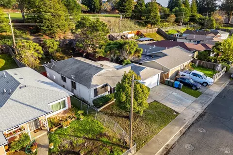 View/Area - 730 Stella St, Vallejo, CA 94589 photo 3 of 20