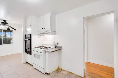 Kitchen - 730 Stella St, Vallejo, CA 94589 photo 5 of 6