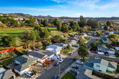 View/Area - 730 Stella St, Vallejo, CA 94589 photo 11 of 20