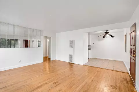 Living - 730 Stella St, Vallejo, CA 94589 photo 7 of 8