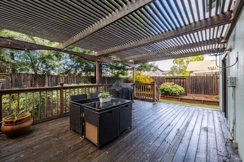 9332 Jessica Dr, Windsor, CA 95492 photo 31
