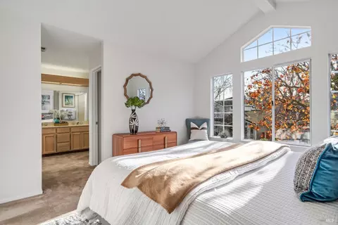 283 Oneil Cir, Hercules, CA 94547 photo 22
