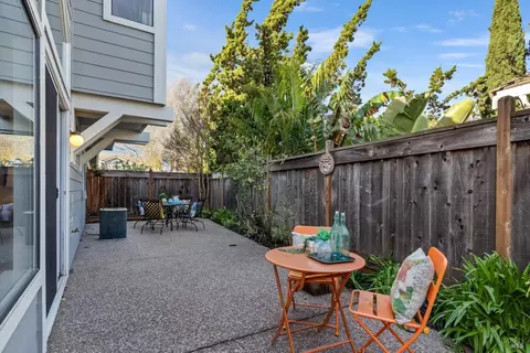 283 Oneil Cir, Hercules, CA 94547 photo 26