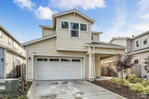 1484 Imwalle Dr, Santa Rosa, CA 95401