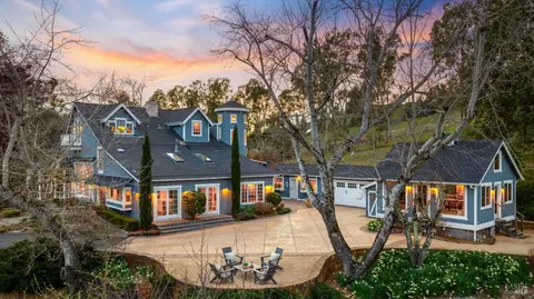 3921 Pressley Rd, Santa Rosa, CA 95404