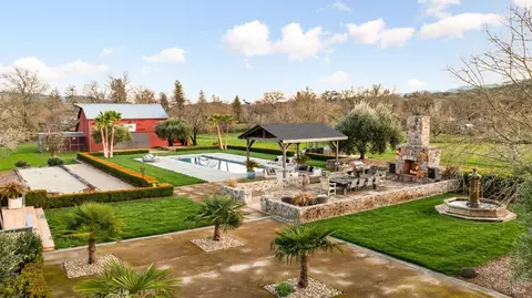 360 Lawndale Rd, Kenwood, CA 95452