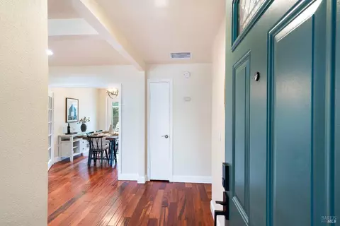 1331 Lydia Ct, Windsor, CA 95492 photo 2