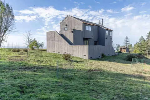 275 Pilots Reach, The Sea Ranch, CA 95497
