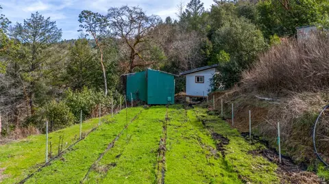 41575 Covelo Rd, Willits, CA 95490 photo 4
