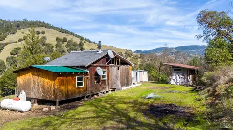 41575 Covelo Rd, Willits, CA 95490 photo 5