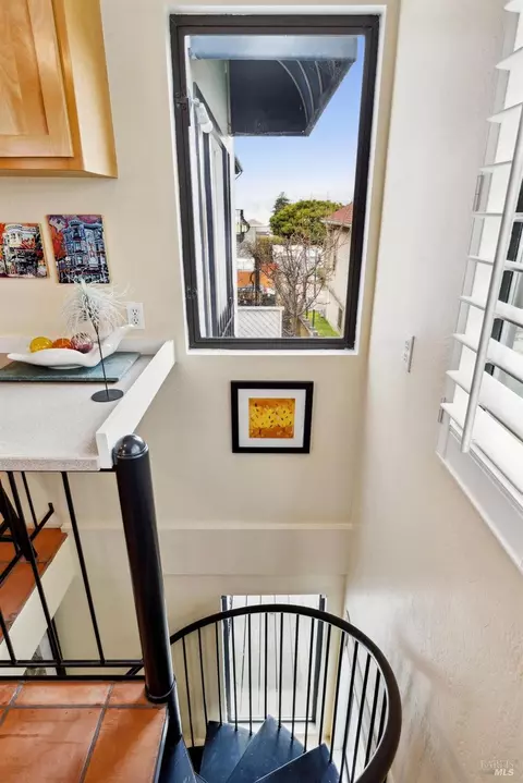 505 Pine St, Sausalito, CA 94965 photo 12