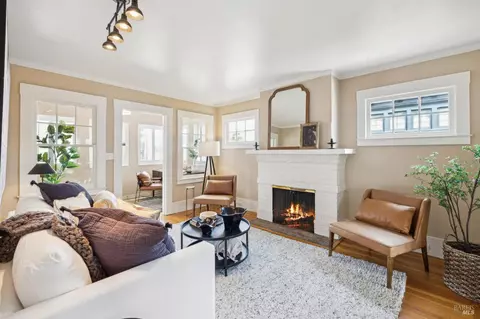 505 Pine St, Sausalito, CA 94965 photo 2