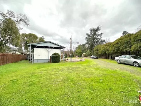 2036 West St, Ukiah, CA 95482 photo 15
