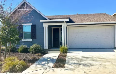 7467 Wendy Dr, Rohnert Park, CA 94928
