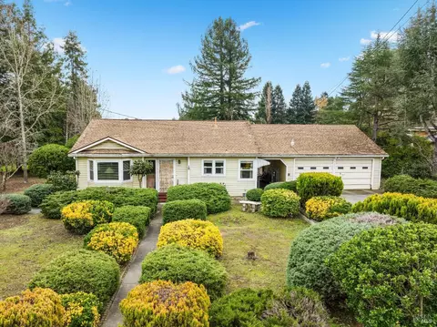 6601 Lone Pine Rd, Sebastopol, CA 95472