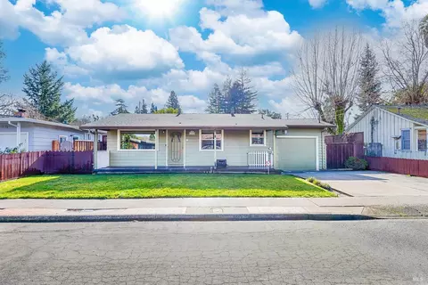 3474 Idaho Dr, Santa Rosa, CA 95405