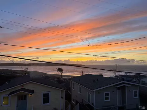34 Ocean View Ave, Dillon Beach, CA 94929 photo 15