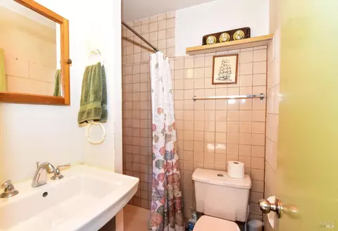 34 Ocean View Ave, Dillon Beach, CA 94929 photo 23