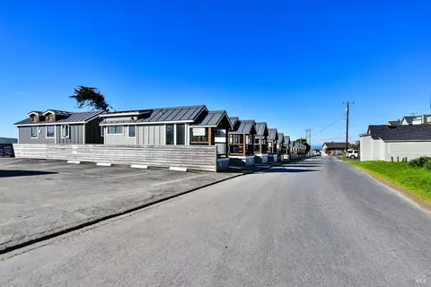 34 Ocean View Ave, Dillon Beach, CA 94929 photo 17