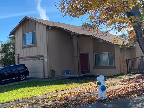 225 Goheen Cir, Vallejo, CA 94591 photo 3