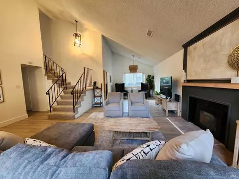 225 Goheen Cir, Vallejo, CA 94591 photo 7