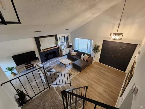 225 Goheen Cir, Vallejo, CA 94591 photo 5