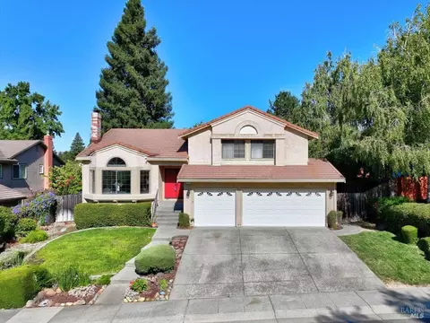 2877 Saint Andrews Rd, Fairfield, CA 94534
