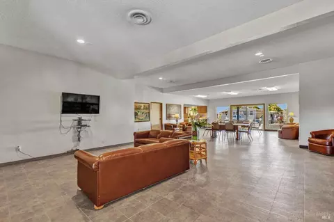 61 Dahlia Dr, Vallejo, CA 94589 photo 52